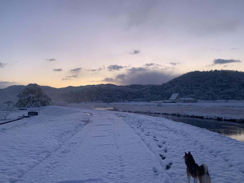 積　雪